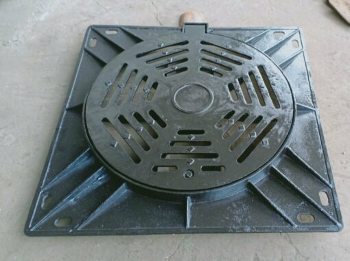 Nắp hố ga gang có khe thoát nước khung âm nắp tròn2