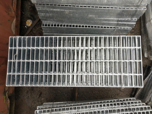 Tấm sàn grating mạ kẽm3