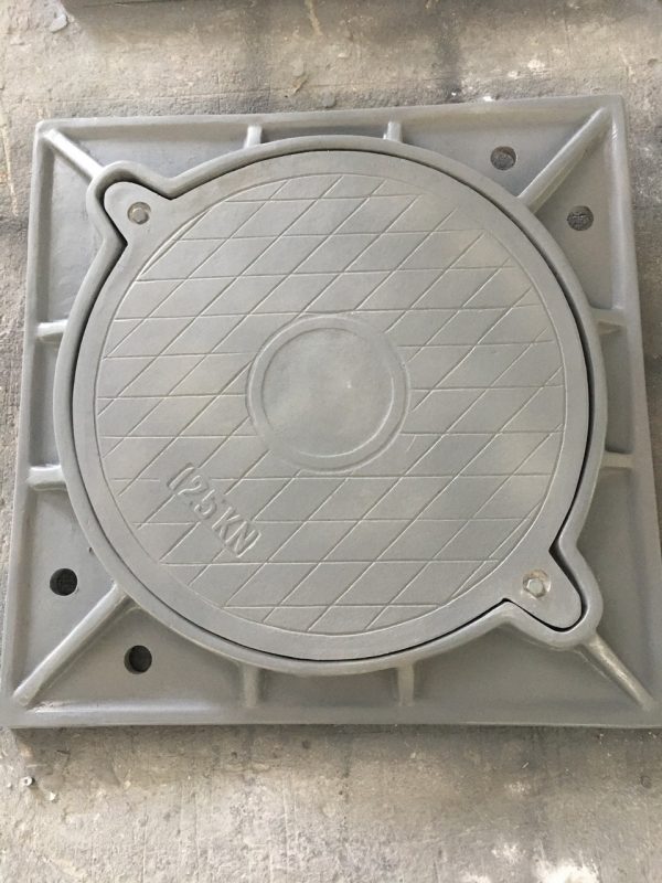 Nắp hố ga composite vuông khung âm2